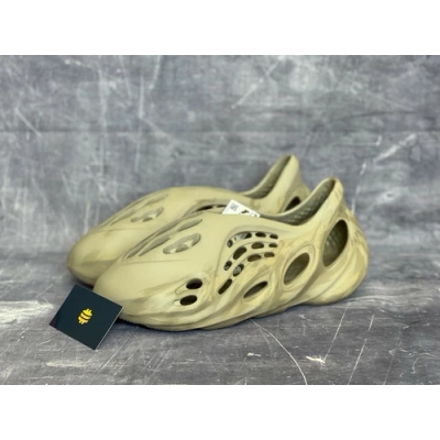 yeezy foam runner green