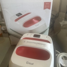 Cricut EasyPress เท่านั้น 2 เครื่องนูน