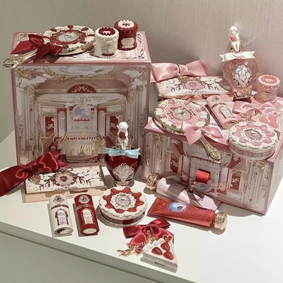 Flower Knows Strawberry Cupid Butterfly Cloud Shoulder Velvet Midsummer Night Powder Puff Eyeshadow Brush Full Series [Cost Price]