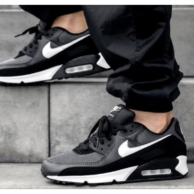 all black nike air max 90s