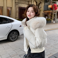 Oversized Fur Collar Short down Jacket for Women 2025 Winter Fashion Young Stylish White Duck down Versatile Warm Coat Trendy