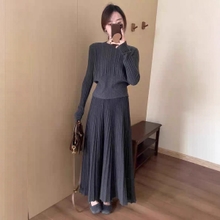 Suit for Women 2025 Autumn and Winter New Fashion Simple Age-Reducing Soft Waxy Round Neck Long-Sleeved Sweater Waist Slimming Look Skirt